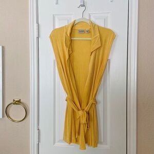 CHICO'S TRAVELERS Yellow Sleeveless Cardigan With Collar + Waist Tie SIZE 2